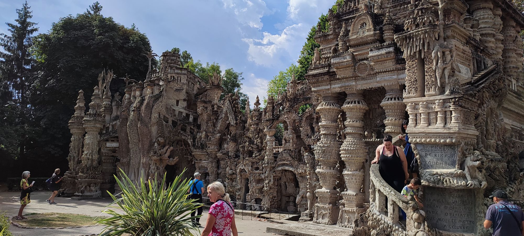 Palais idéal du facteur cheval