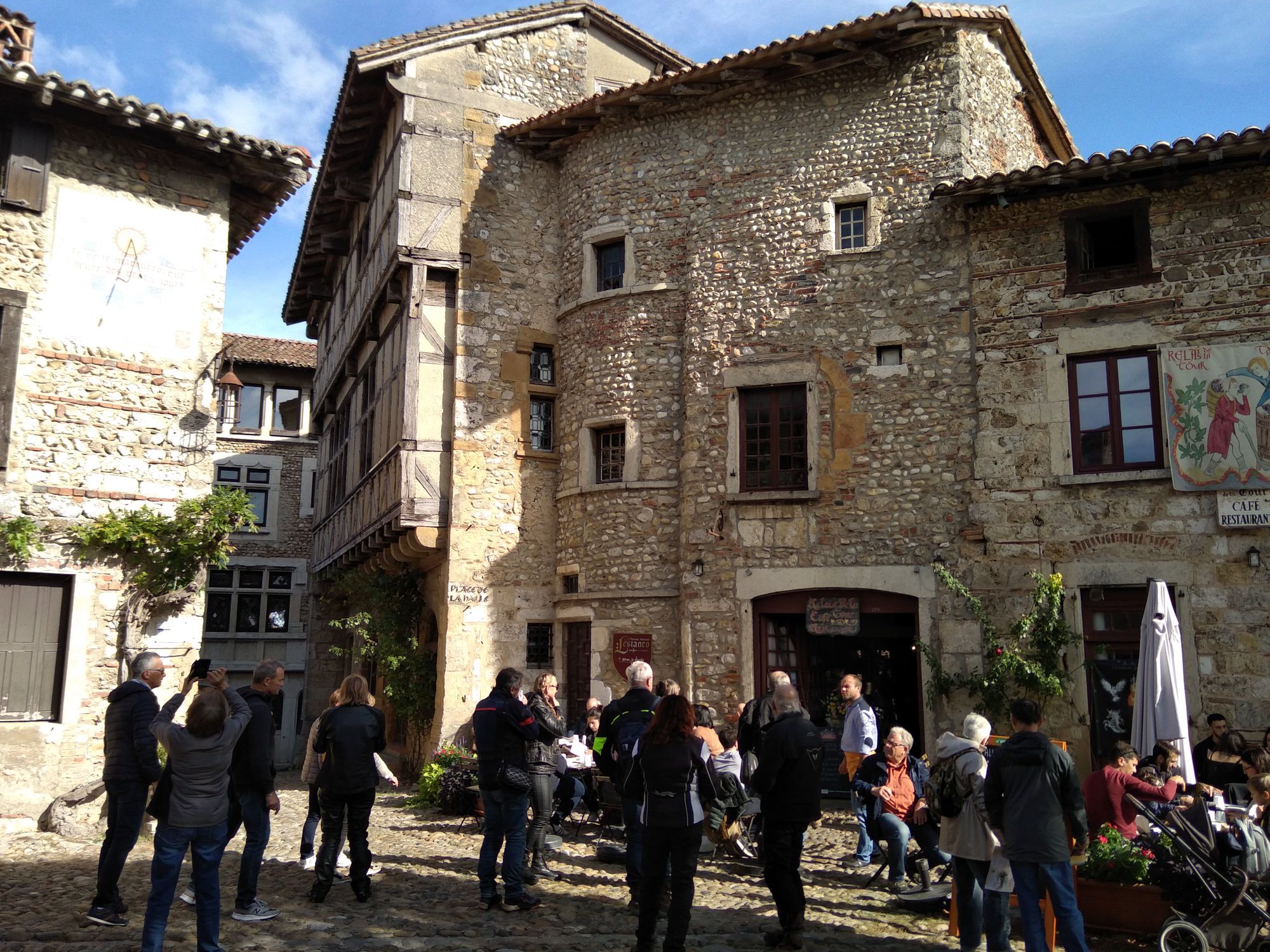 Relais de la tour, Pérouges