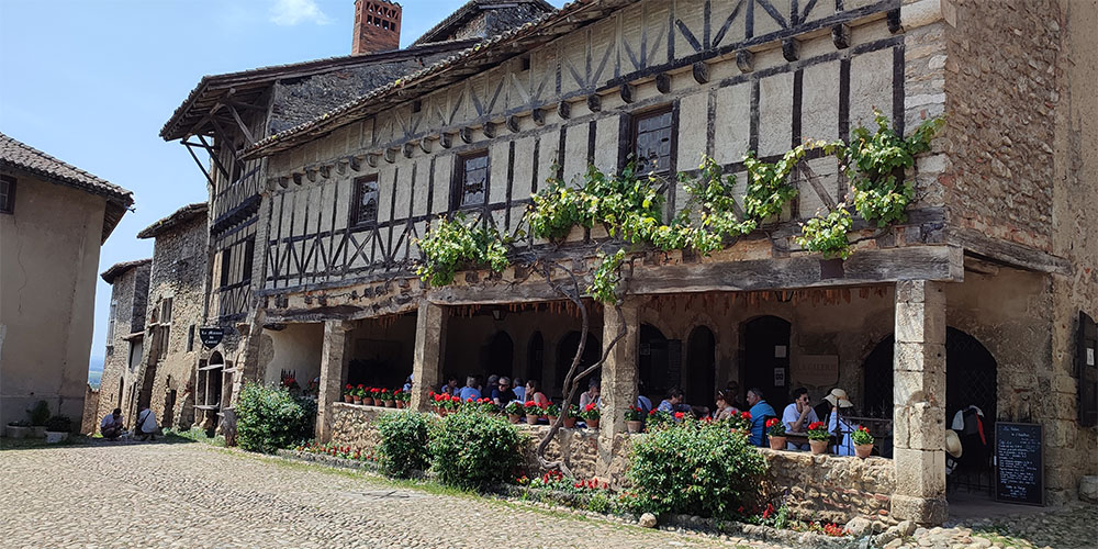 Pérouges cité médiévale de l'Ain 